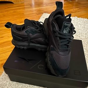 Women’s Reebok Cardi B